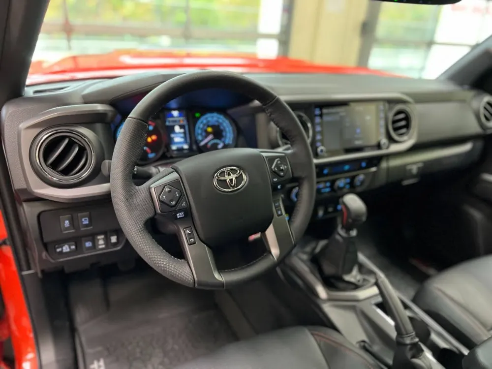 2023 toyota tacoma trd pro Solar Octane 15